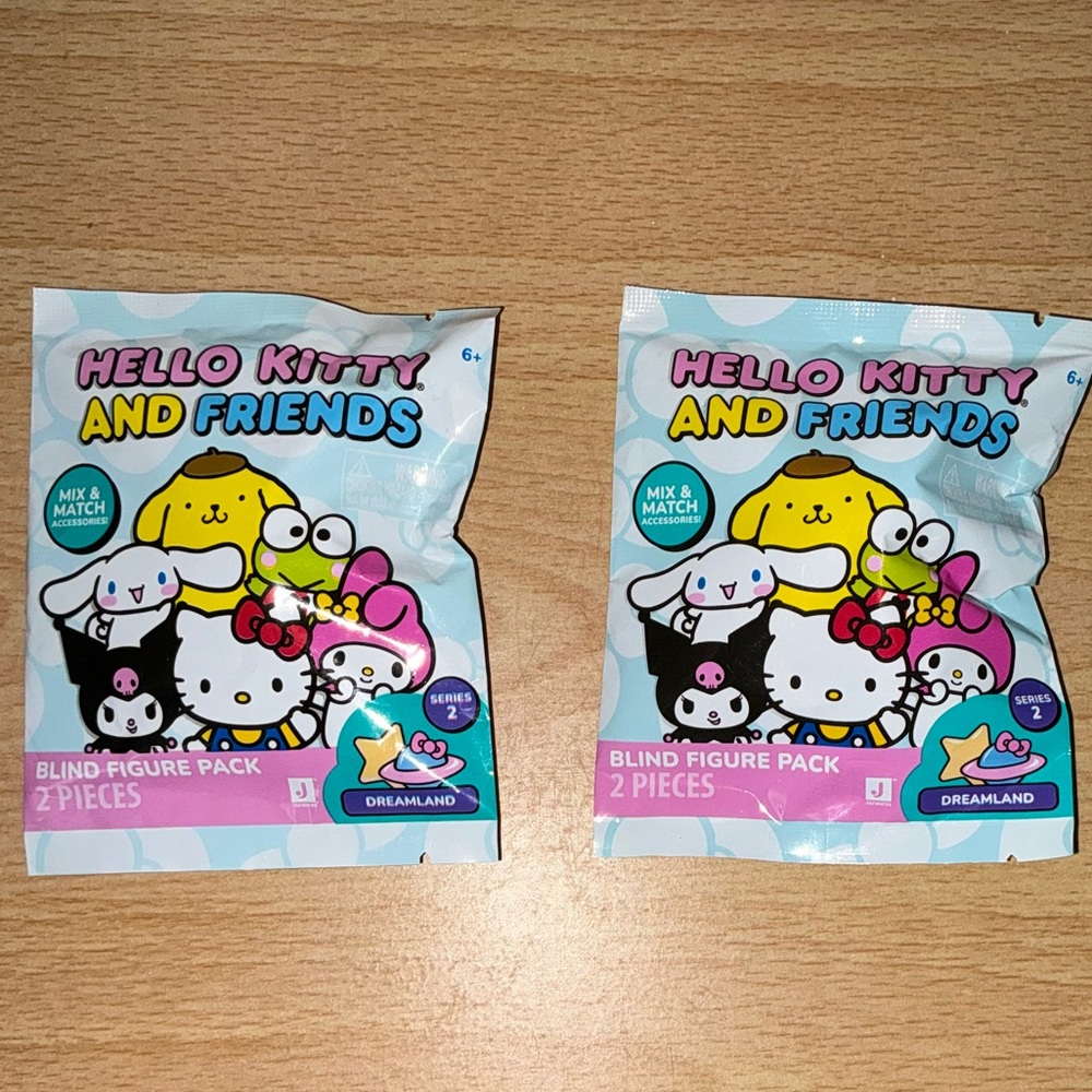 2 Packs Hello Kitty & Friends Blind Figure Bag